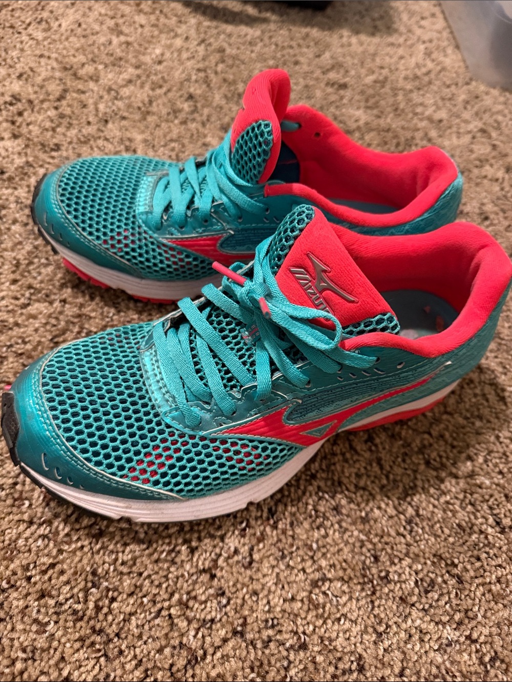 Mizuno Women's Aqua and Coral Running Sneakers